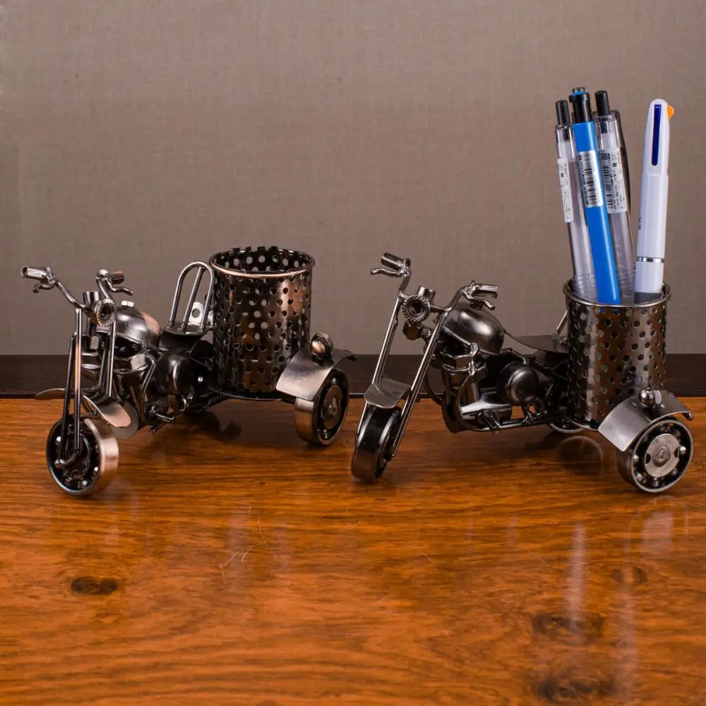 Solid Iron Material Motorcycle Shaped Pen Holder Handcrafted Detailed Outlines Reserved Storage Cavities Vintage Desk Organizer
Solid Iron Material Motorcycle Shaped Pen Holder Handcrafted Detailed Outlines Reserved Storage Cavities Vintage Desk Organizer