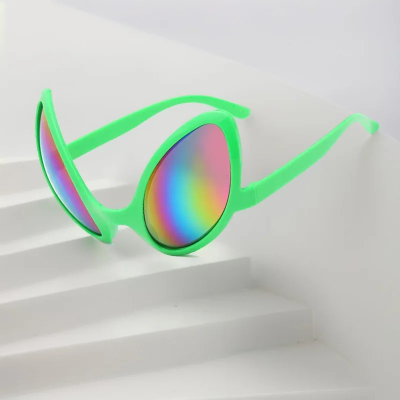 Funny Alien Glasses Party Sunglasses Rainbow Lenses Sunglasses Holiday Dance Aliens Alternative Shapes for Party Lentes De Sol
Funny Alien Glasses Party Sunglasses Rainbow Lenses Sunglasses Holiday Dance Aliens Alternative Shapes for Party Lentes De Sol