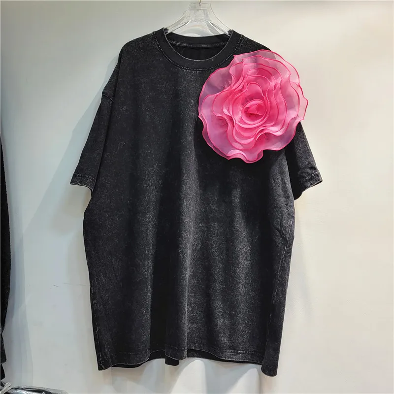 2024 Spring Summer New Round Neck Short Sleeve Mesh 3D Flower Decoration Loose Designer T-shirt Women Black Gray LX017
2024 Spring Summer New Round Neck Short Sleeve Mesh 3D Flower Decoration Loose Designer T-shirt Women Black Gray LX017