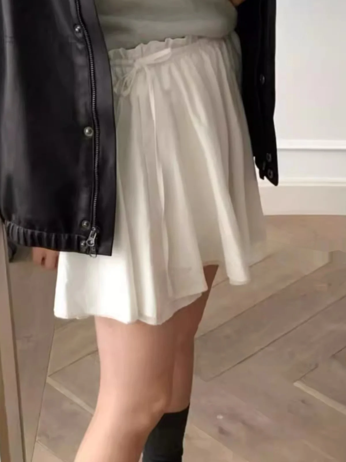 Свободная юбка с поясом, новинка весны, ретро эластичная галстук-бабочка из смеси хлопка, повседневная юбка трапециевидной формы с высокой талией для поездок на работу
Свободная юбка с поясом, новинка весны, ретро эластичная галстук-бабочка из смеси хлопка, повседневная юбка трапециевидной формы с высокой талией для поездок на работу