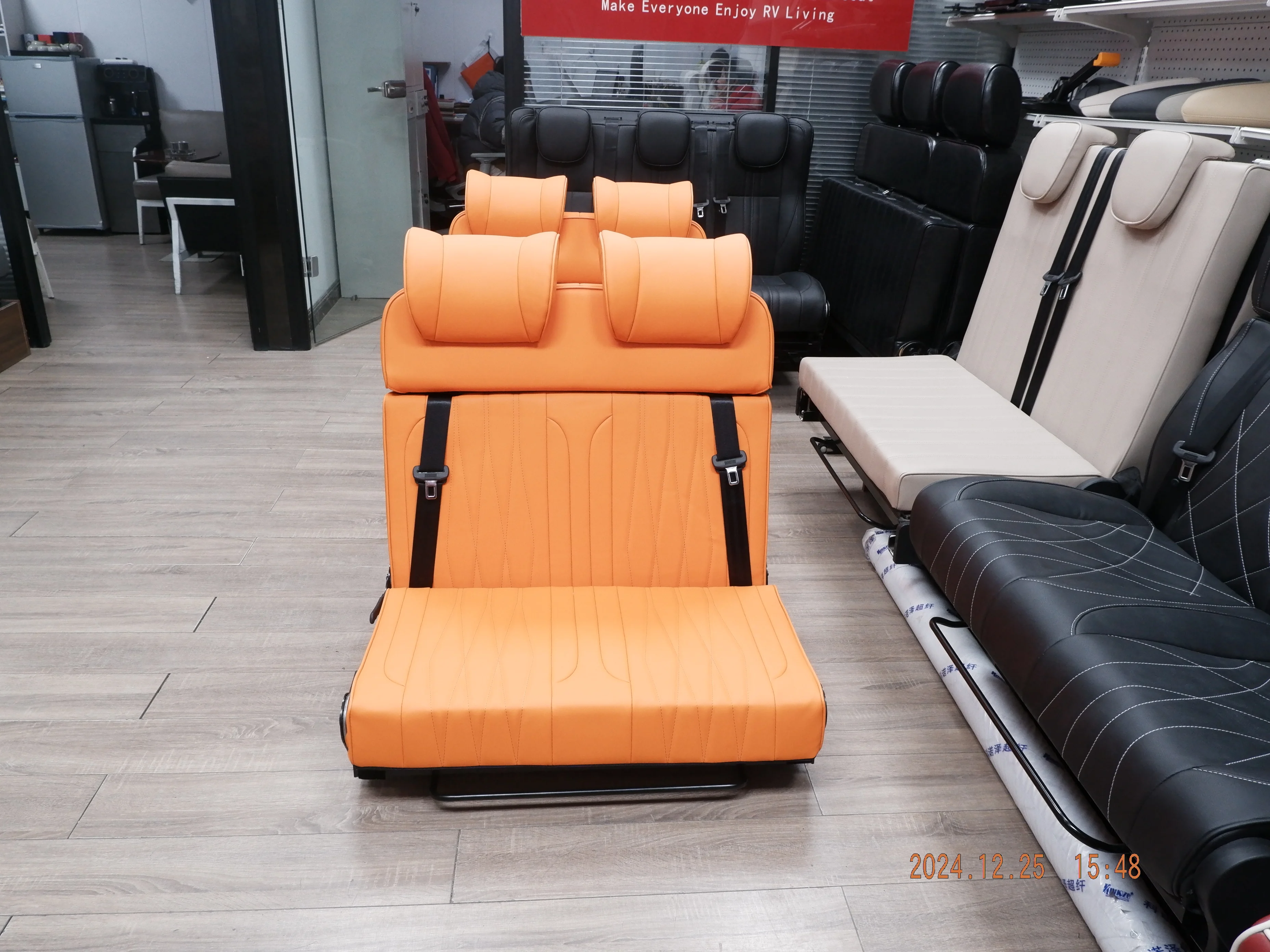 Dual-Purpose Convertible Leather Camper Van Seat Bed Seat-to-Bed System Comfortable for RVs and Box Vans
Dual-Purpose Convertible Leather Camper Van Seat Bed Seat-to-Bed System Comfortable for RVs and Box Vans