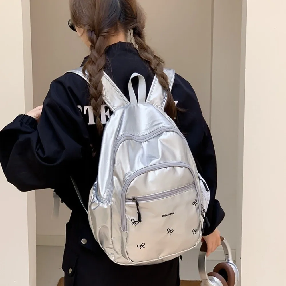 Silver Commuting Shoulder Backpack Large Capacity Waterproof Travel Schoolbag Nylon Lightweight Backpacks Women College Students
Silver Commuting Shoulder Backpack Large Capacity Waterproof Travel Schoolbag Nylon Lightweight Backpacks Women College Students
