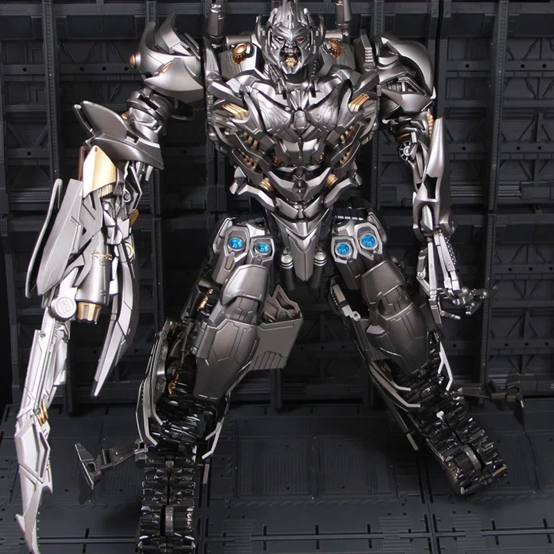 BMB Transformation LS06 Mega Galvatron LS-06 Tank Model Mp36 Alloy Oversize 33cm Movie SS13 Action Figure Robot Model Toys
BMB Transformation LS06 Mega Galvatron LS-06 Tank Model Mp36 Alloy Oversize 33cm Movie SS13 Action Figure Robot Model Toys