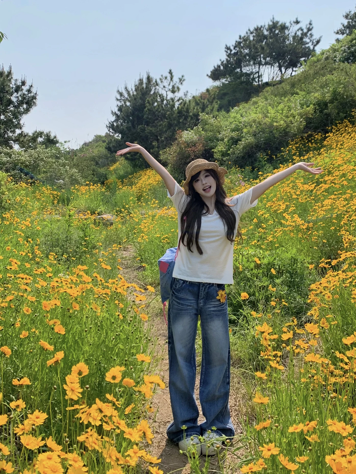 Женские джинсы свободного кроя с низкой талией длиной до пола, прямые брюки, американские джинсовые брюки с талией в стиле ретро, издание-стойка
Женские джинсы свободного кроя с низкой талией длиной до пола, прямые брюки, американские джинсовые брюки с талией в стиле ретро, издание-стойка