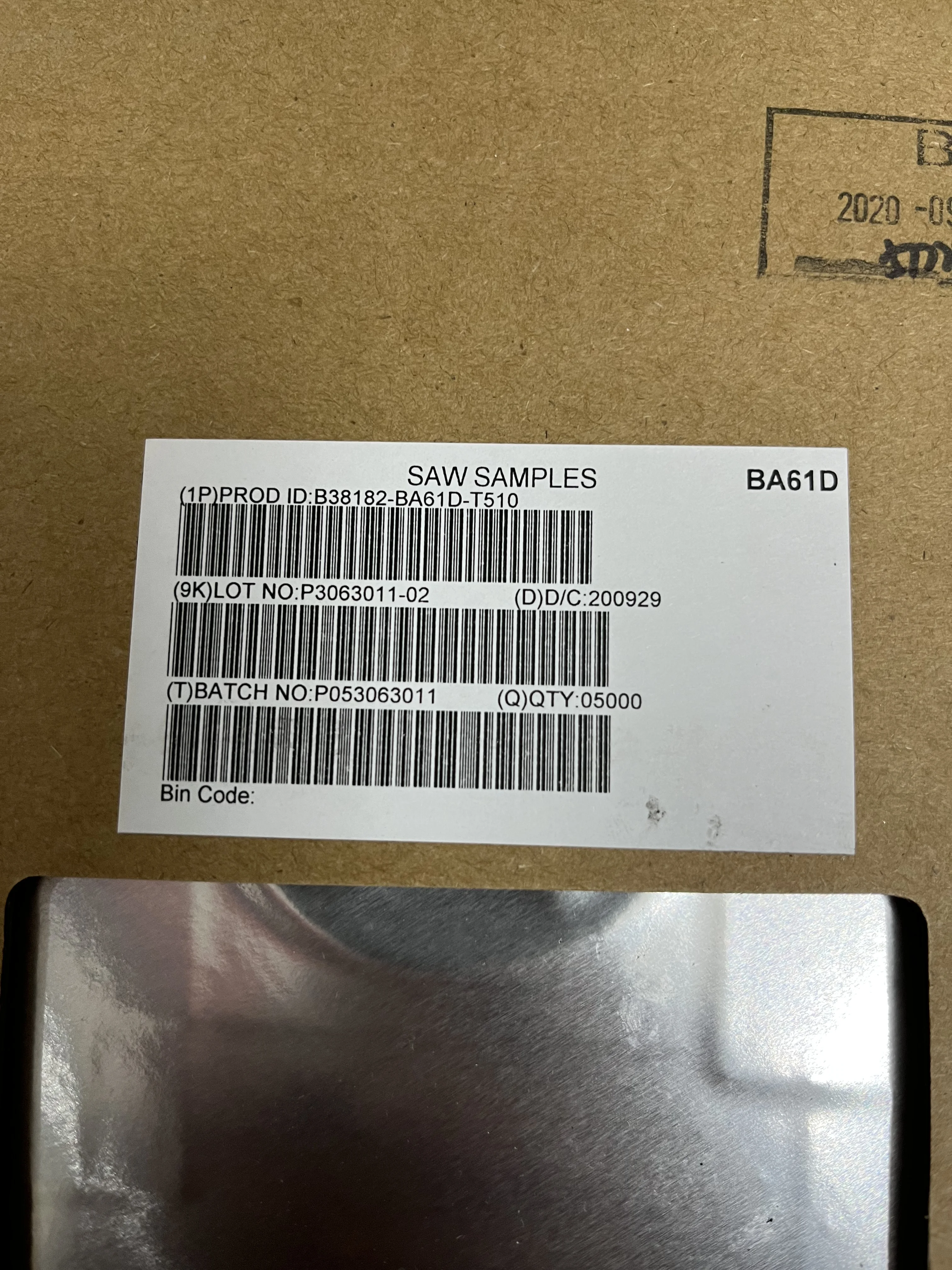 10PCS B38182-BA61D-T510
10PCS B38182-BA61D-T510