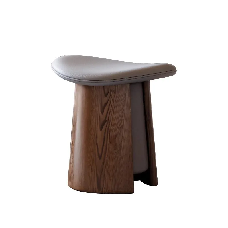 CX antique tea stool dressing stool master bedroom makeup stool leather soft bag
CX antique tea stool dressing stool master bedroom makeup stool leather soft bag