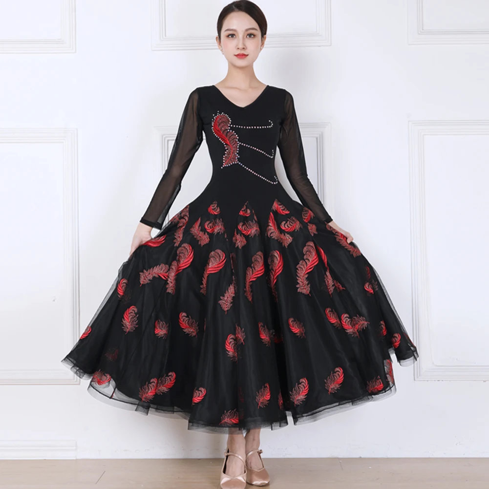 Standard Dance Women Competition Costume V-neck Rhinestone Gauze Flamenco Skirt Ballroom Dance Long Sleeve Practice Clothes
Standard Dance Women Competition Costume V-neck Rhinestone Gauze Flamenco Skirt Ballroom Dance Long Sleeve Practice Clothes