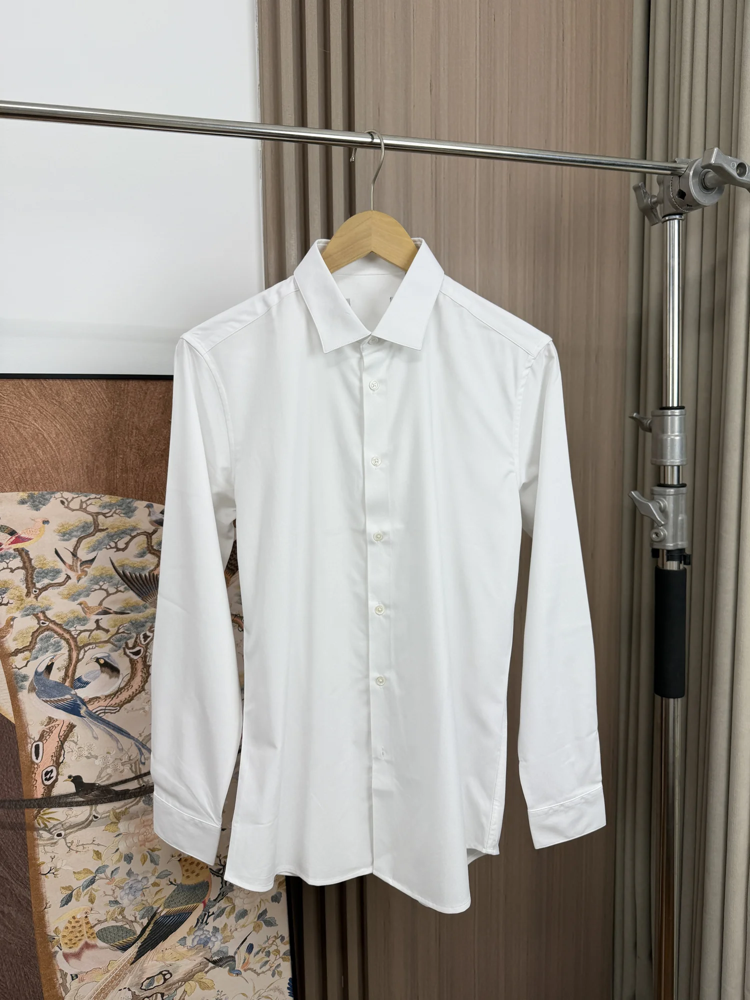 H Series Men's Classic Long Sve irt Collared Versatile White Casual Wear Spring Faion Comfortable Fit Button up
H Series Men's Classic Long Sve irt Collared Versatile White Casual Wear Spring Faion Comfortable Fit Button up