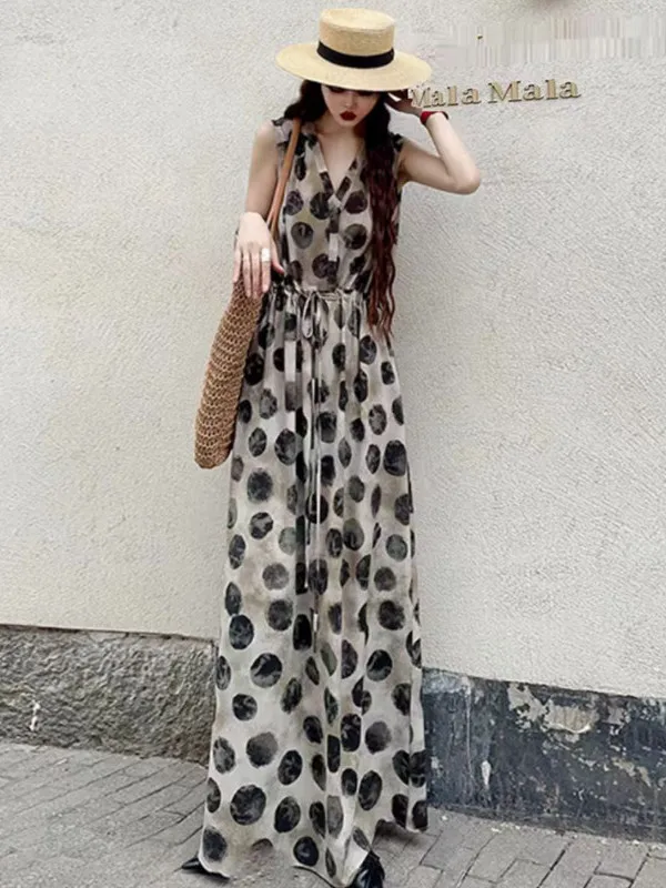 Pure Poet New Sleeveless V-neck Large Polka Dot Dress Women's Knee-length Loose Korean Style plus Size Skirt A-line Dress
Pure Poet New Sleeveless V-neck Large Polka Dot Dress Women's Knee-length Loose Korean Style plus Size Skirt A-line Dress
