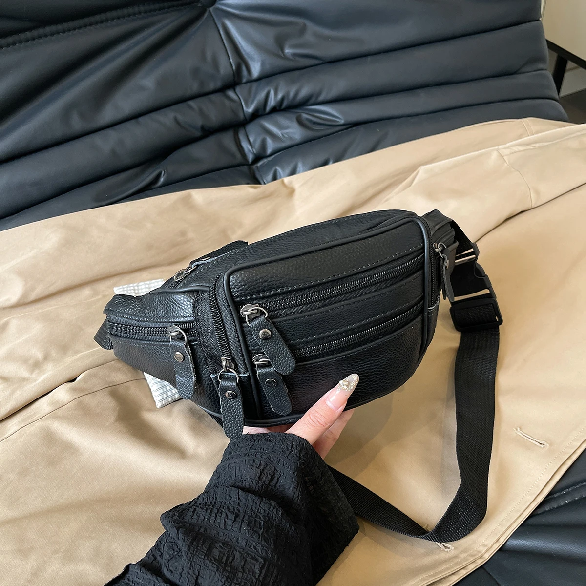 Leather Waist Bag Casual Small Square Hip Packs Crossbody Multi-function Outdoor Phone Pouch Belt Bag Fanny Pack Shoulder Bags
Leather Waist Bag Casual Small Square Hip Packs Crossbody Multi-function Outdoor Phone Pouch Belt Bag Fanny Pack Shoulder Bags