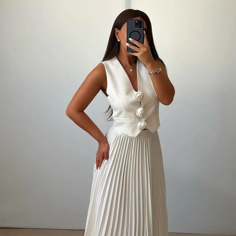 Fashion Women Set OL 3D Flower Sleeveless Vest Tops + Pleated Skirts Suits 2025 Summer Africa Two 2 Piece Sets Outfits
Fashion Women Set OL 3D Flower Sleeveless Vest Tops + Pleated Skirts Suits 2025 Summer Africa Two 2 Piece Sets Outfits