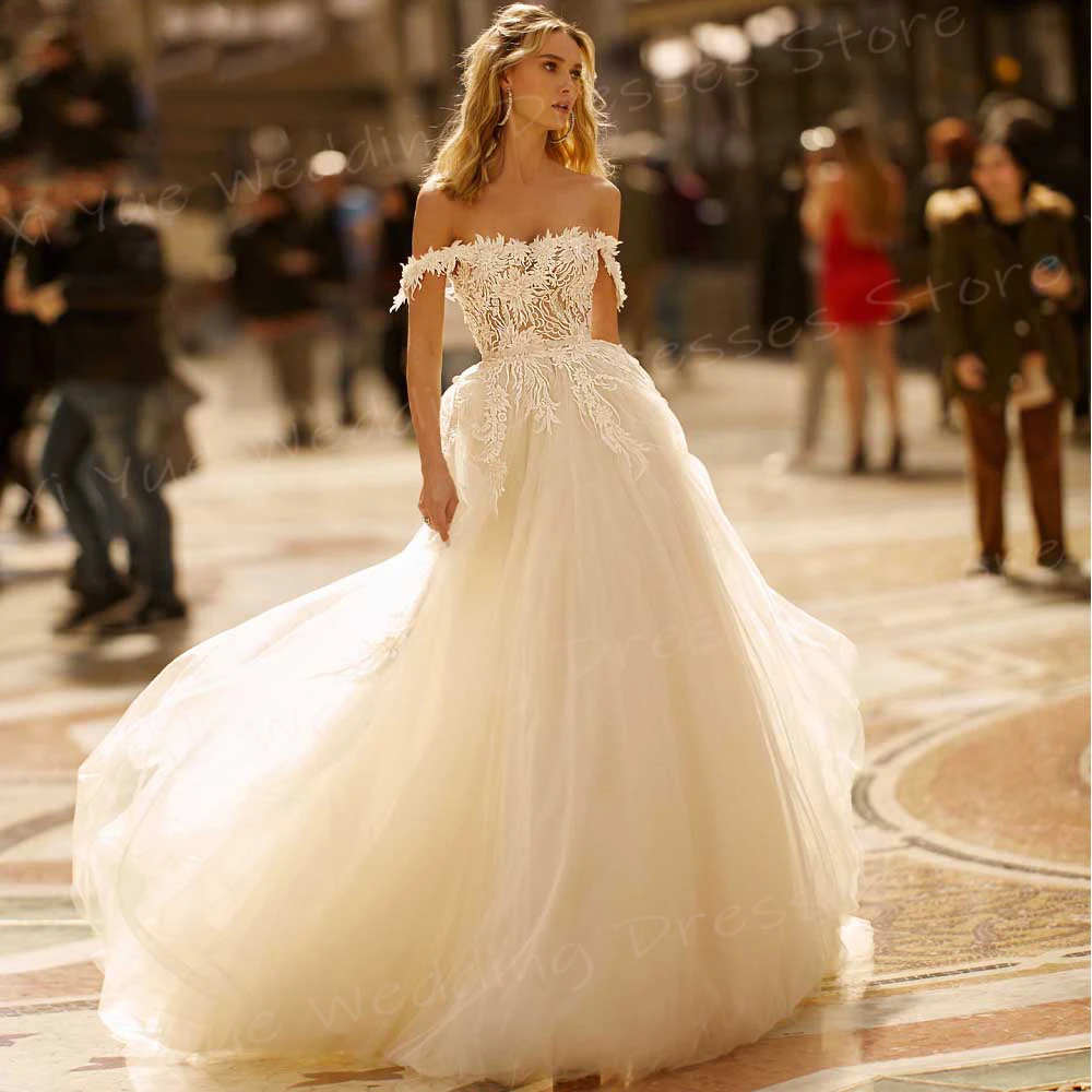 Charming A Line Women's Wedding Dresses Elegant Appliques Lace Bride Gowns Modern Off The Shoulder Sleeveless Vestido De Noivas
Charming A Line Women's Wedding Dresses Elegant Appliques Lace Bride Gowns Modern Off The Shoulder Sleeveless Vestido De Noivas