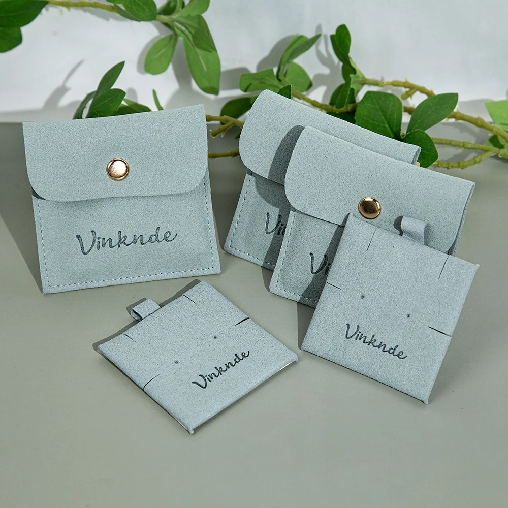 Персонализированная сумка на кнопках для ювелирных изделий 8x8 см с 6x6 см, сумка-конверт для карт, кольцо, серьги, ожерелье, браслет, упаковка с принтом логотипа
Персонализированная сумка на кнопках для ювелирных изделий 8x8 см с 6x6 см, сумка-конверт для карт, кольцо, серьги, ожерелье, браслет, упаковка с принтом логотипа