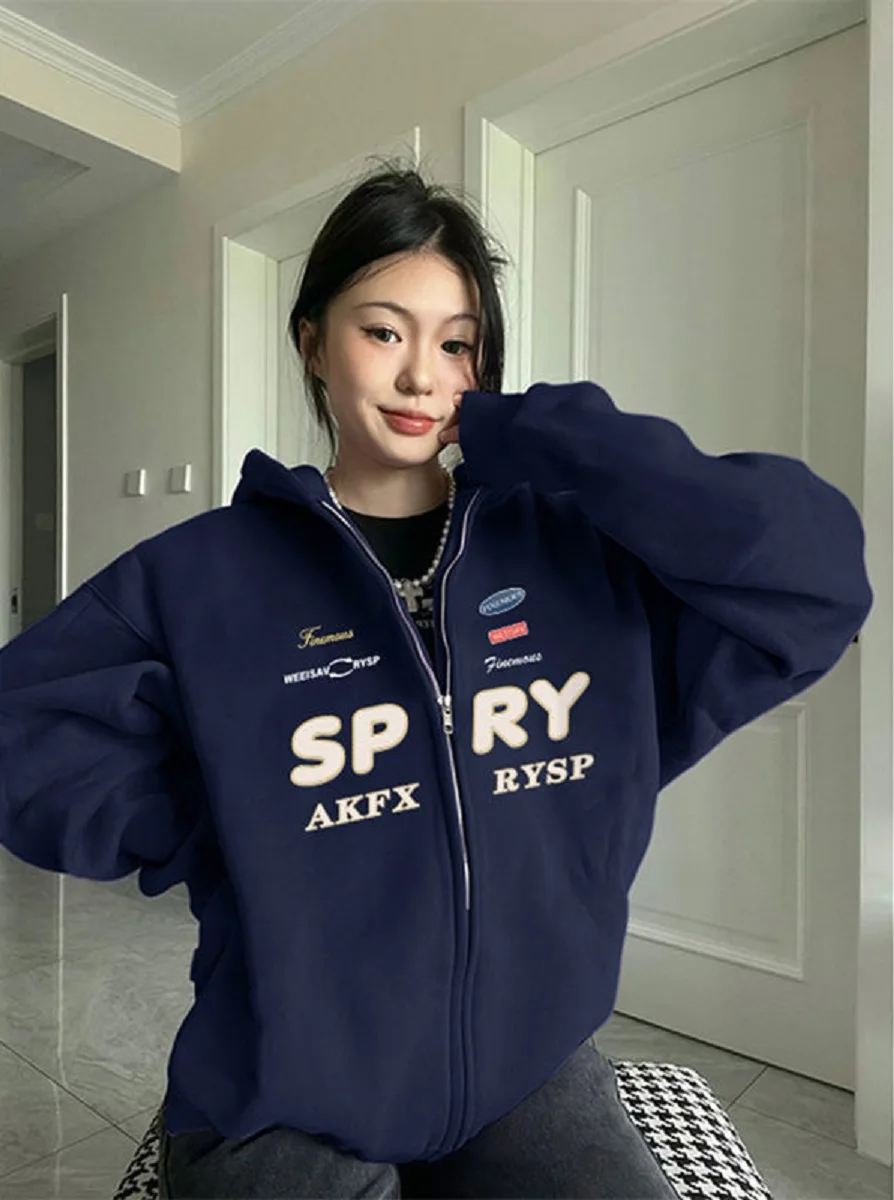 American Retro Hooded Cardigan Sweatshirt Women 2025 Autumn New Niche Design Street Loose Oversize Zipper Jacket
American Retro Hooded Cardigan Sweatshirt Women 2025 Autumn New Niche Design Street Loose Oversize Zipper Jacket