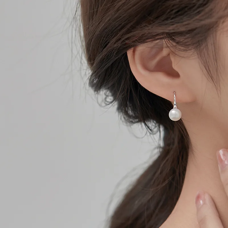 Natural Freshwater Pearl Earrings; New Pearl Stud Earrings; Ear Jewelry
Natural Freshwater Pearl Earrings; New Pearl Stud Earrings; Ear Jewelry