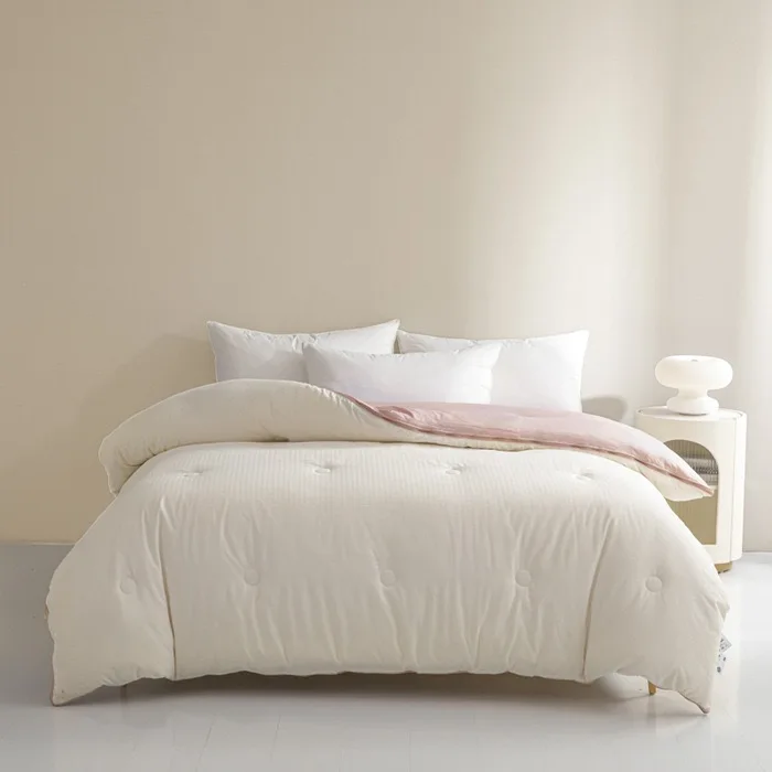 Hot Sales Solid Color Quilt Top Quality Fasthion Cover Set Double Bed Hotel Home Duvet Cover
Hot Sales Solid Color Quilt Top Quality Fasthion Cover Set Double Bed Hotel Home Duvet Cover