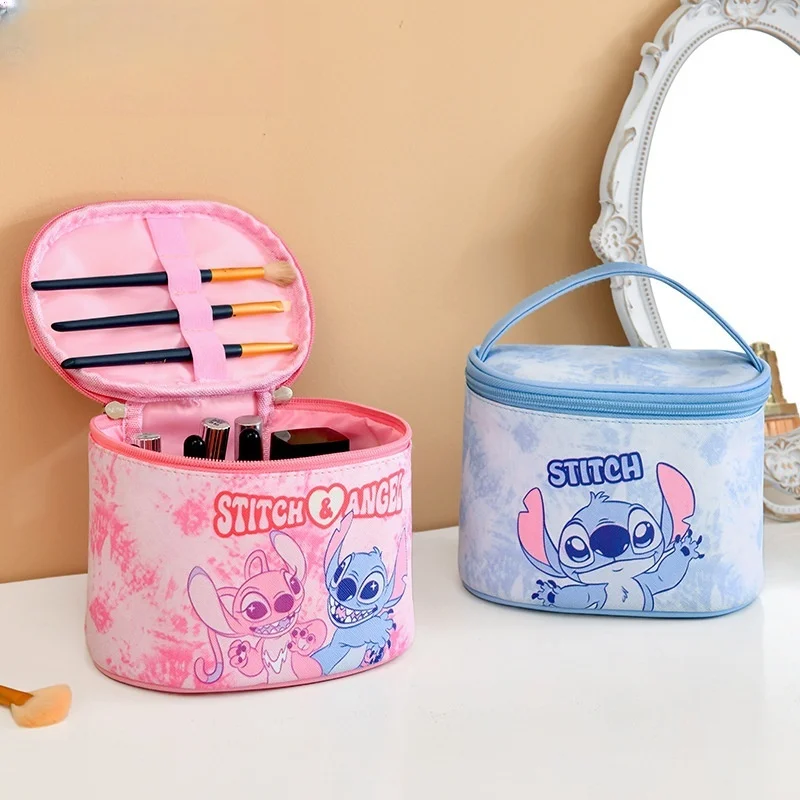 New Large-capacity Cute Cartoon Stitch Makeup Bag Cylinder Angel Portable Washing Bag Multifunctional Skin Care Product Storage
New Large-capacity Cute Cartoon Stitch Makeup Bag Cylinder Angel Portable Washing Bag Multifunctional Skin Care Product Storage