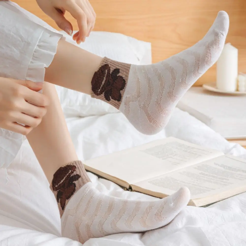 5 пар дышащих низких носков с медведем и цветком, милые носки с мультяшным узором в форме сердца, удобные чулочно-носочные изделия, женские весенние носки, 5 пар
5 пар дышащих низких носков с медведем и цветком, милые носки с мультяшным узором в форме сердца, удобные чулочно-носочные изделия, женские весенние носки, 5 пар