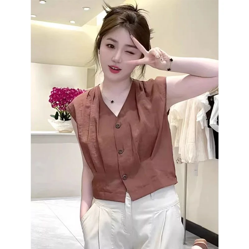 Женский летний укороченный топ Ele V-Ne Svel с новым дизайном на одной пуговице, для повседневной носки
Женский летний укороченный топ Ele V-Ne Svel с новым дизайном на одной пуговице, для повседневной носки