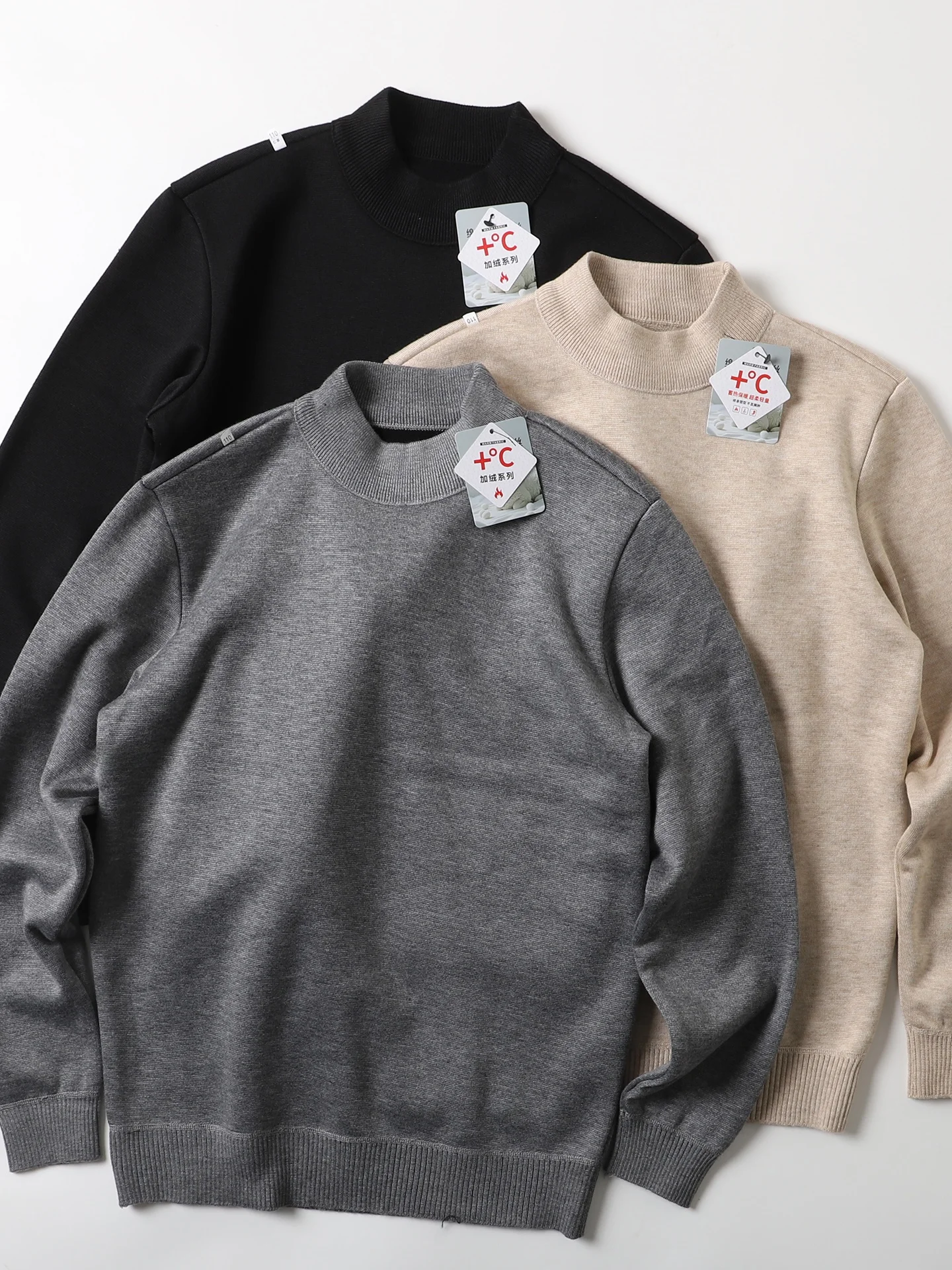 Высококачественный мужской вязаный свитер с флисовой подкладкой, утолщенный, с высоким воротником, пуловер, базовый слой, теплый зимний повседневный топ
Высококачественный мужской вязаный свитер с флисовой подкладкой, утолщенный, с высоким воротником, пуловер, базовый слой, теплый зимний повседневный топ