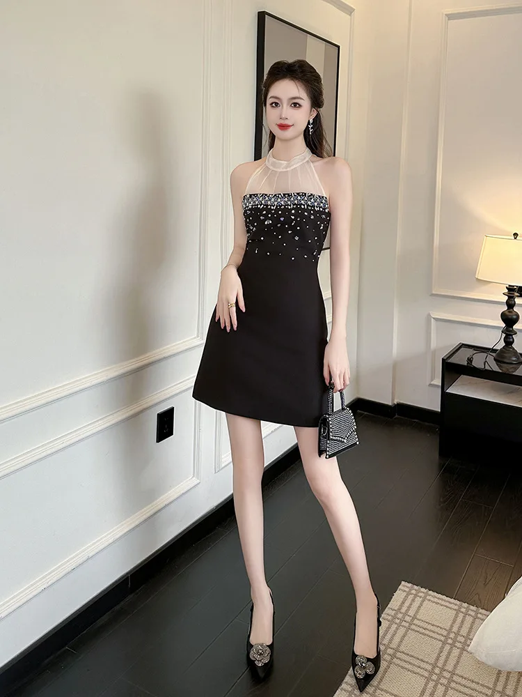 Birthday Dress Summer New Women's French Heavy Industry Diamond Halter Neck Off-Shoulder Waist Dress
Birthday Dress Summer New Women's French Heavy Industry Diamond Halter Neck Off-Shoulder Waist Dress