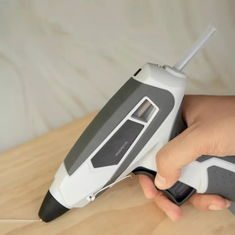 4V Cordless Hot Glue Gun Wireless Hot Melt Glue Gun High Temperature Battery Heat Silicone Glue Gun for DIY Home Repairs
4V Cordless Hot Glue Gun Wireless Hot Melt Glue Gun High Temperature Battery Heat Silicone Glue Gun for DIY Home Repairs