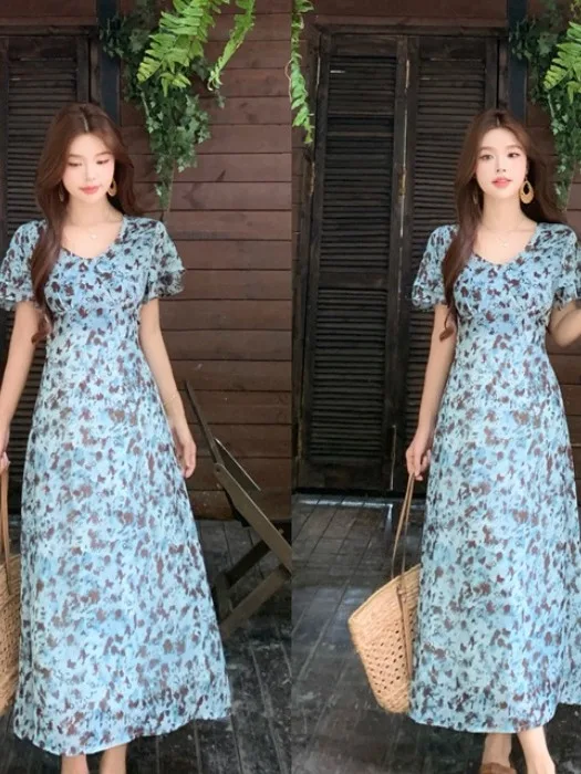 Slimming Floral Print V-Neck Puffy Sleeve Summer New Style plus Size Dress French Style A-Line Long Dress Back Zipper Design
Slimming Floral Print V-Neck Puffy Sleeve Summer New Style plus Size Dress French Style A-Line Long Dress Back Zipper Design