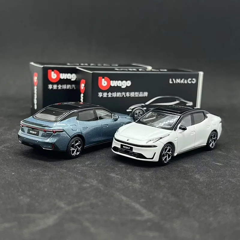 BBurago 1:64 LYNK & CO 07, EM-P модель автомобиля из сплава, литая под давлением металлическая миниатюрная масштабная модель автомобиля, коллекция моделирования, детская игрушка в подарок
BBurago 1:64 LYNK & CO 07, EM-P модель автомобиля из сплава, литая под давлением металлическая миниатюрная масштабная модель автомобиля, коллекция моделирования, детская игрушка в подарок