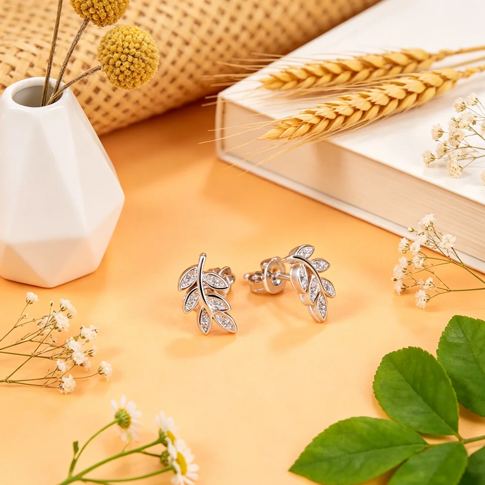 Modern Rhinestone Leaves Beautiful Elegant Pure 925 Sterling Silver Great Wholesale Stud Earrings Fashion Women Gift Fashion
Modern Rhinestone Leaves Beautiful Elegant Pure 925 Sterling Silver Great Wholesale Stud Earrings Fashion Women Gift Fashion