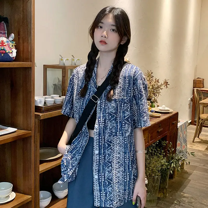 Women Y2k Vintage Print Camisas Short Sleeve Chemise Femme Preppy Style Japanese Kawaii Oversize Beach Shirts
Women Y2k Vintage Print Camisas Short Sleeve Chemise Femme Preppy Style Japanese Kawaii Oversize Beach Shirts