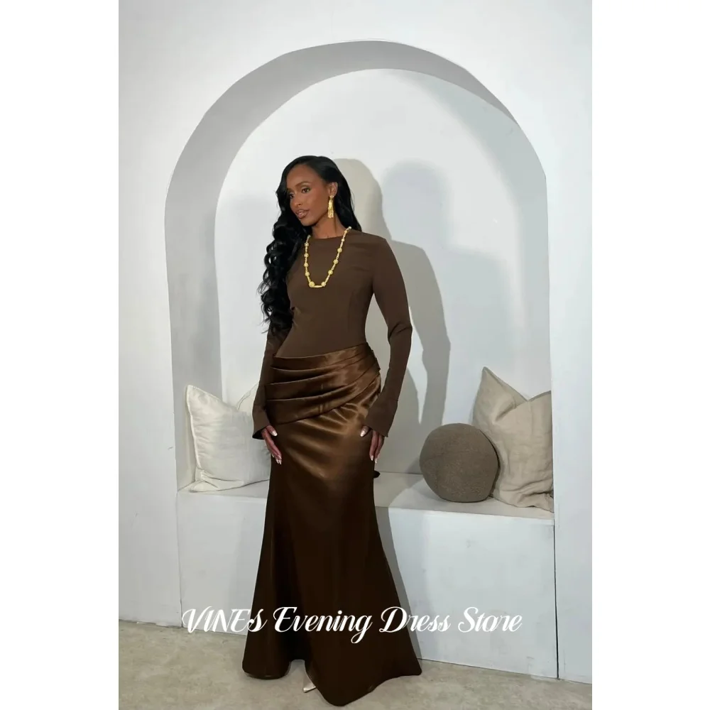 VINES Brown High Neck Prom Dress Draped Evening Dress with Cape Mermaid Floor-Length Party Dress Formal Occasion Gown Customized
VINES Brown High Neck Prom Dress Draped Evening Dress with Cape Mermaid Floor-Length Party Dress Formal Occasion Gown Customized