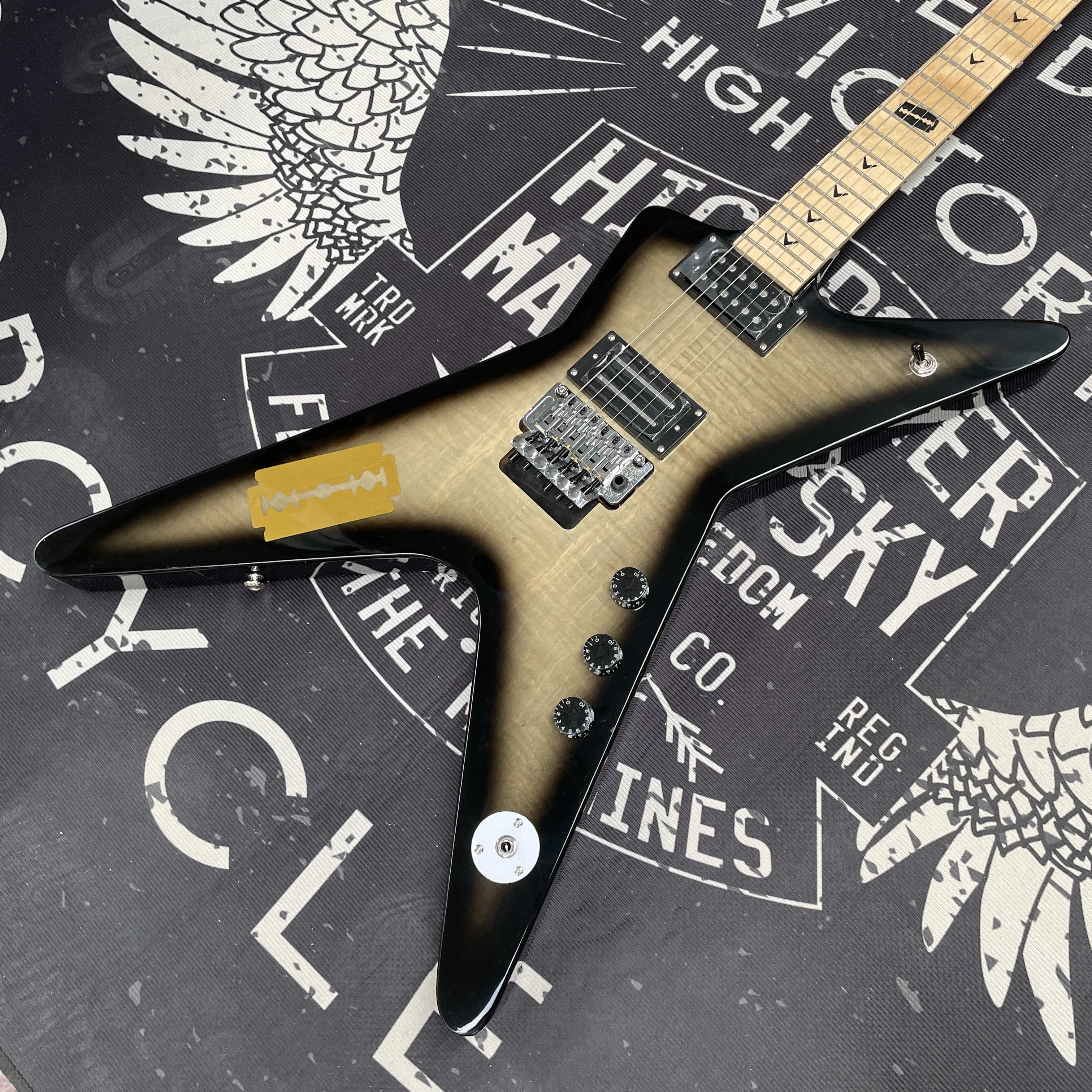 6-String Electric Guitar, High-Output Humbucking Pickup Guitars, Distorted and Full-Sounding Thrash Metal Electric Guitarra
6-String Electric Guitar, High-Output Humbucking Pickup Guitars, Distorted and Full-Sounding Thrash Metal Electric Guitarra