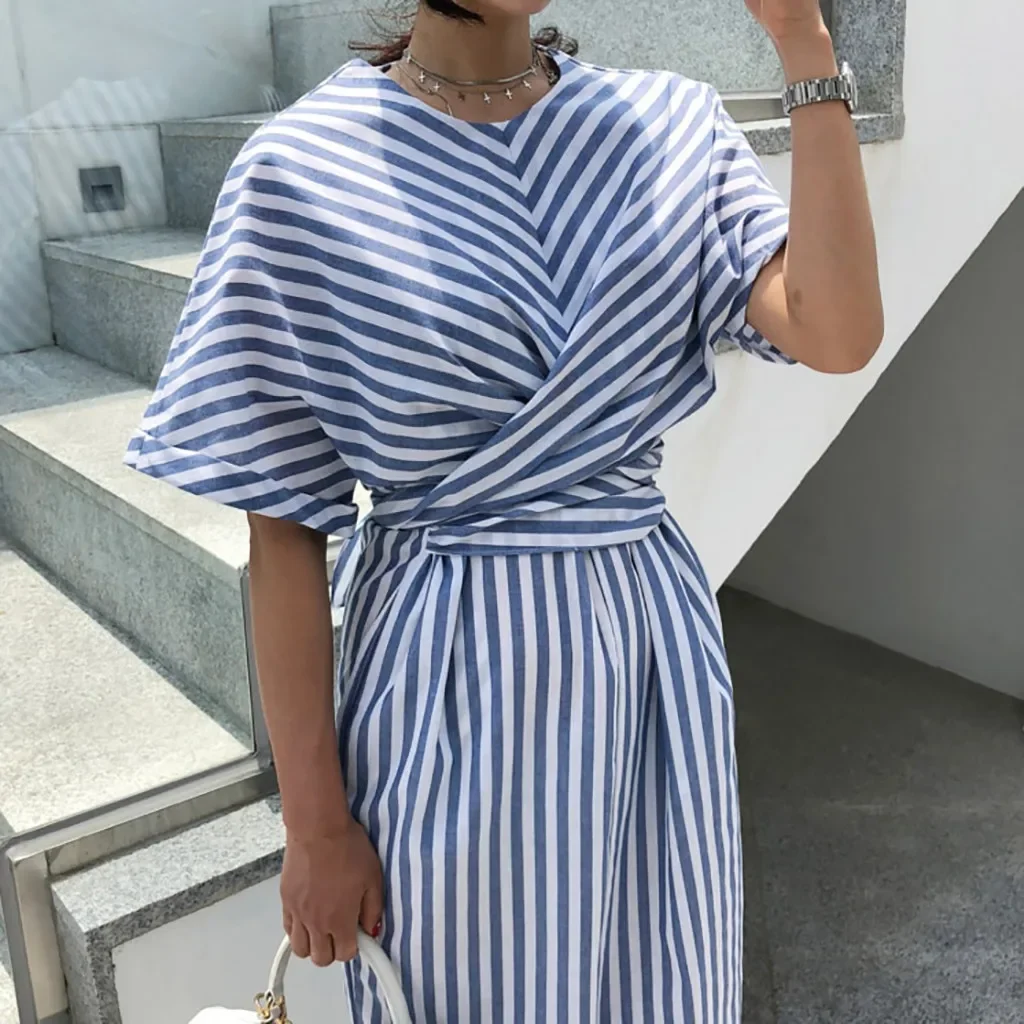 2024 New Dresses Women Summer Blue Striped Belt Long Skirt Women Cotton Blue Striped Split Long Dress
2024 New Dresses Women Summer Blue Striped Belt Long Skirt Women Cotton Blue Striped Split Long Dress