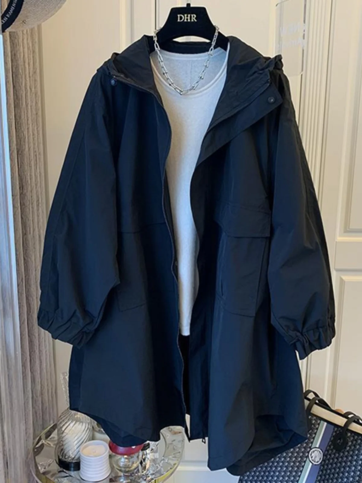 plus Size 300 Pounds Hooded Jacket Women's Loose Autumn Winter Fashionable Windbreaker Coat Korean Style And Pear Body ...
plus Size 300 Pounds Hooded Jacket Women's Loose Autumn Winter Fashionable Windbreaker Coat Korean Style And Pear Body ...