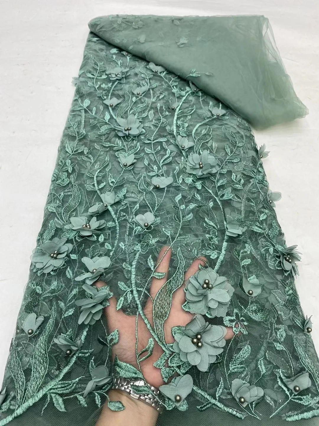 African Nigerian Latest High Quality Lace Fabric With Sequins Tulle Sewing Guipure Embroidery Dresses Beads Stone 5yards DP0228
African Nigerian Latest High Quality Lace Fabric With Sequins Tulle Sewing Guipure Embroidery Dresses Beads Stone 5yards DP0228