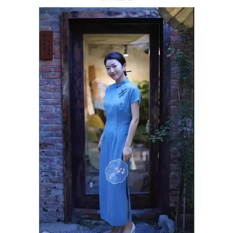 New Vintage Loose Cheongsam Folk Style Elegant Chinese Party Dress
New Vintage Loose Cheongsam Folk Style Elegant Chinese Party Dress