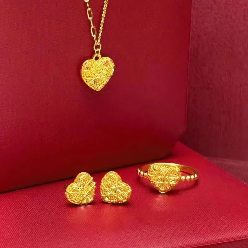 Sparkling Heart Sugar Cube Ring for Women Yellow Gold Filigree Heart-Shaped Luxury Necklace and Earrings
Sparkling Heart Sugar Cube Ring for Women Yellow Gold Filigree Heart-Shaped Luxury Necklace and Earrings