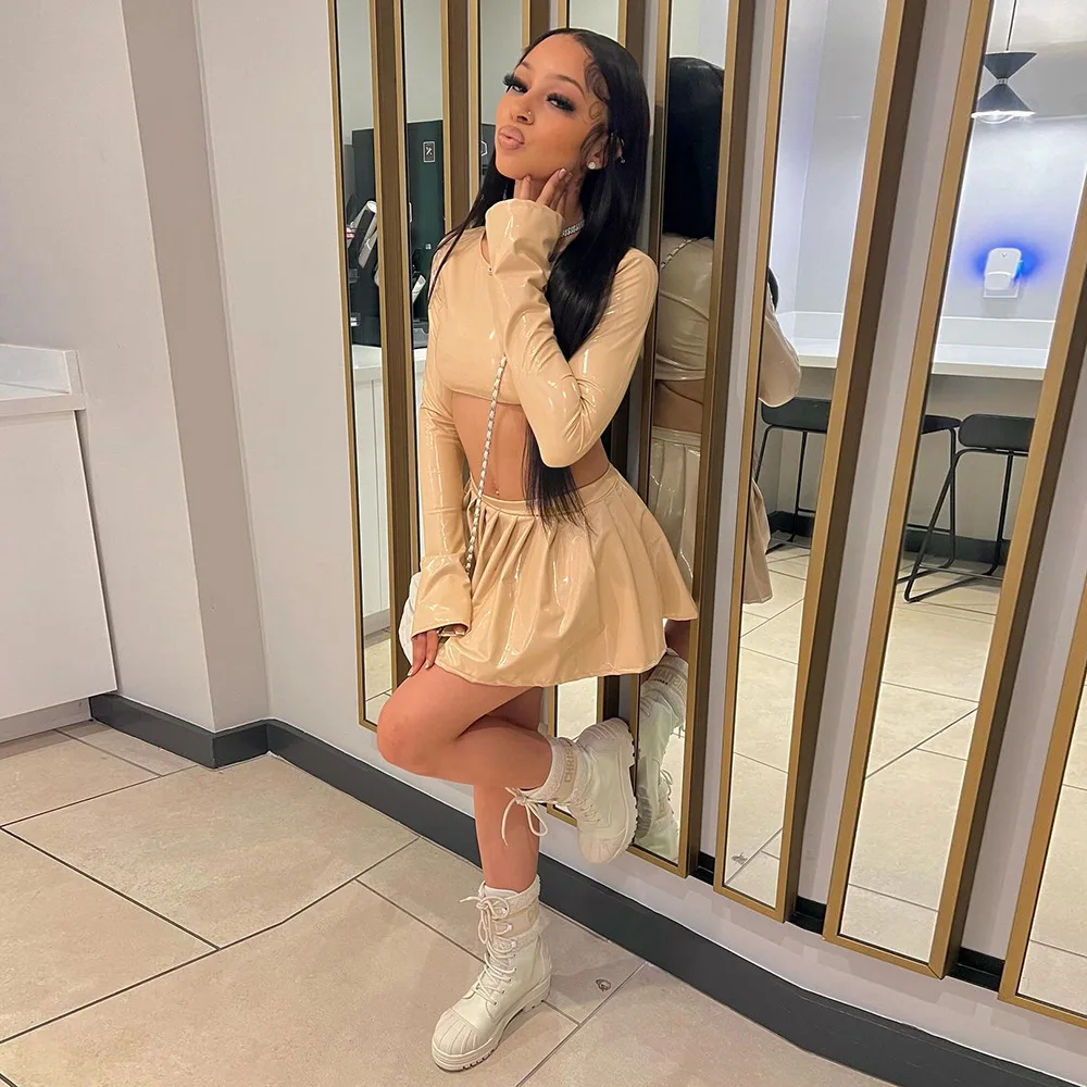DSMTRC Fashion Skirt Two Piece Set Women Club Outfits PU Long Sleeve O-neck Crop Top+Mini Skirts Matching Suits Female Dress Set
DSMTRC Fashion Skirt Two Piece Set Women Club Outfits PU Long Sleeve O-neck Crop Top+Mini Skirts Matching Suits Female Dress Set