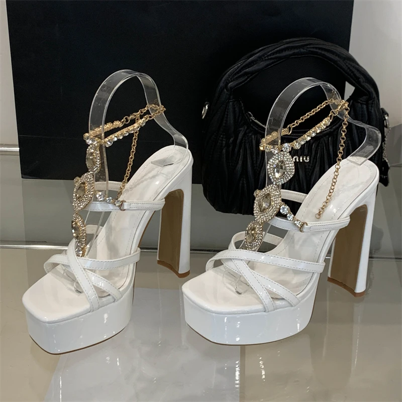 Aneikeh New Fashion PVC Transparent Modern Sandals Women Crystal Chain Platform Square Toe High Heels Nightclub Summer Shoes
Aneikeh New Fashion PVC Transparent Modern Sandals Women Crystal Chain Platform Square Toe High Heels Nightclub Summer Shoes