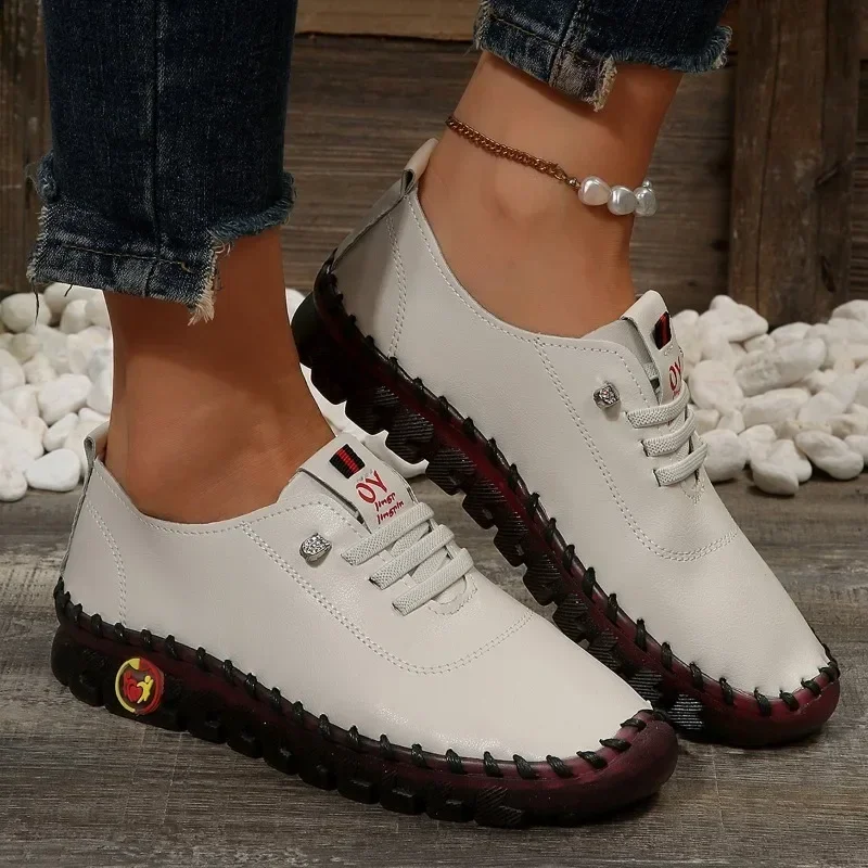 Women Shoes 2024Autumn Fashion Pu Leather Casual Shoes Handmade Sewing Soft Comfortable Mom Shoes Women Sneakers Chaussure Femme
Women Shoes 2024Autumn Fashion Pu Leather Casual Shoes Handmade Sewing Soft Comfortable Mom Shoes Women Sneakers Chaussure Femme