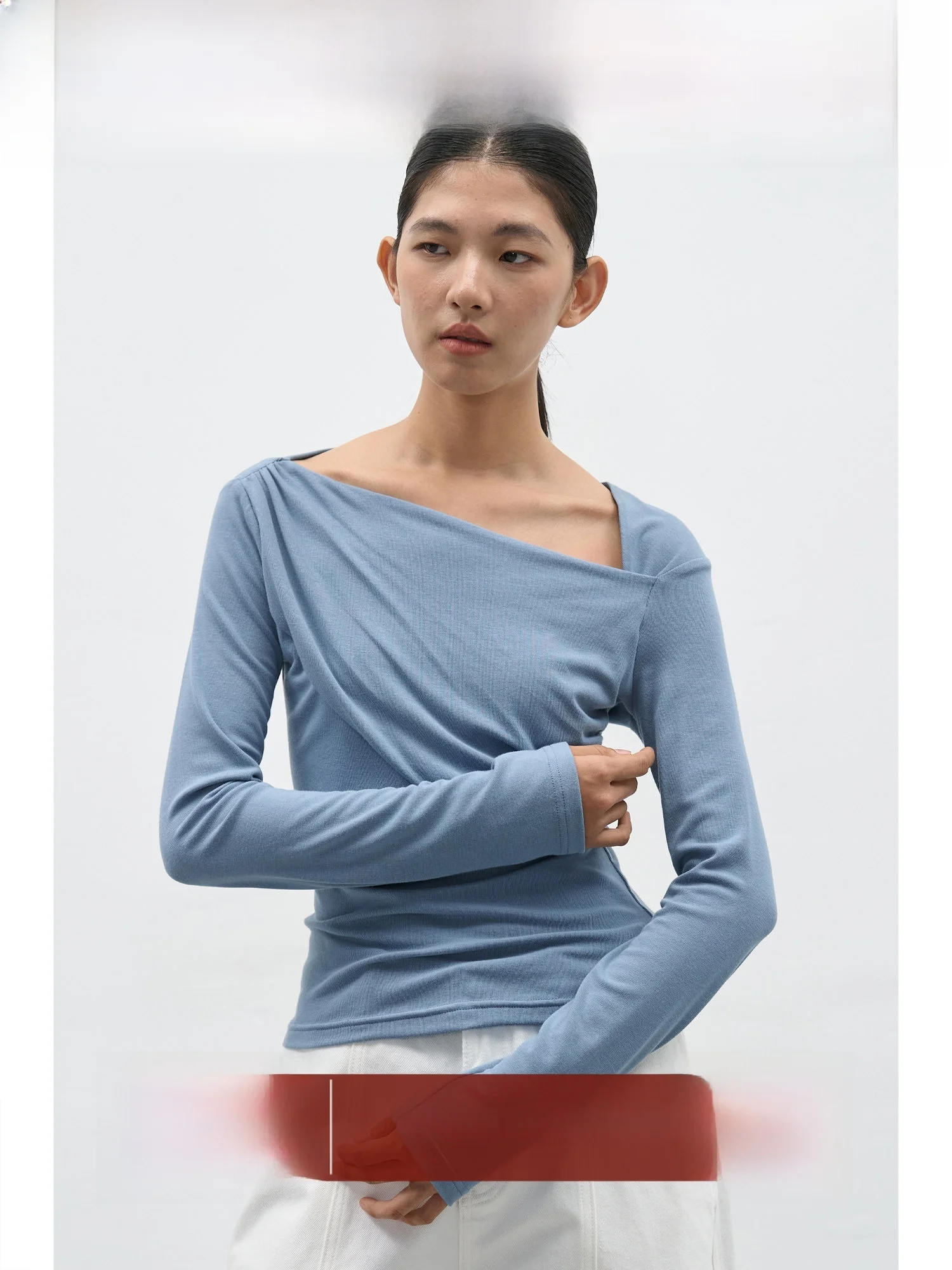 EIGHTHMONTH Casual Sle Long Sve T-irt Women's Slim Fit Pleated oulder Design Ele Top for Commuting
EIGHTHMONTH Casual Sle Long Sve T-irt Women's Slim Fit Pleated oulder Design Ele Top for Commuting