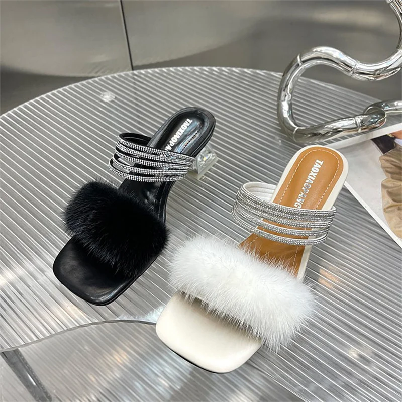 Women's High Heel Sandals 2024 Summer New Genuine Leather Fashion Rhinestone High Heel Straight Heel with Plush Shoes Women's
Women's High Heel Sandals 2024 Summer New Genuine Leather Fashion Rhinestone High Heel Straight Heel with Plush Shoes Women's