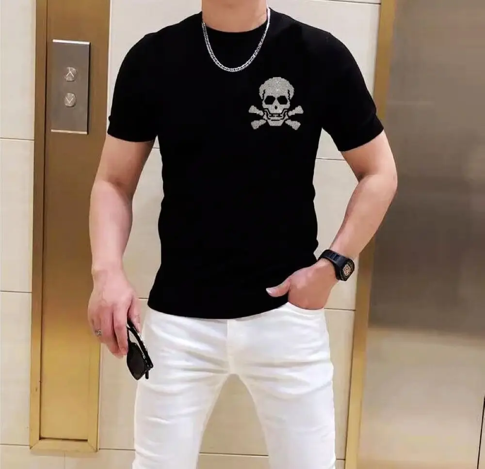 Top Brand Letter Rhinestones T-shirt Summer Cotton Short Sleeve Tee Men's Fashion Round Neck Top Clothing logo
Top Brand Letter Rhinestones T-shirt Summer Cotton Short Sleeve Tee Men's Fashion Round Neck Top Clothing logo