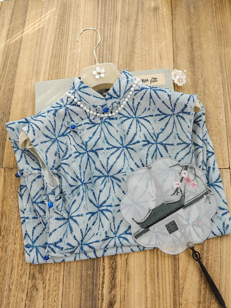 Blue Retro New Chinese Style Fully Buttoned Women's Daily Wear Spring Summer New Arrival Breathable Floral Pattern
Blue Retro New Chinese Style Fully Buttoned Women's Daily Wear Spring Summer New Arrival Breathable Floral Pattern