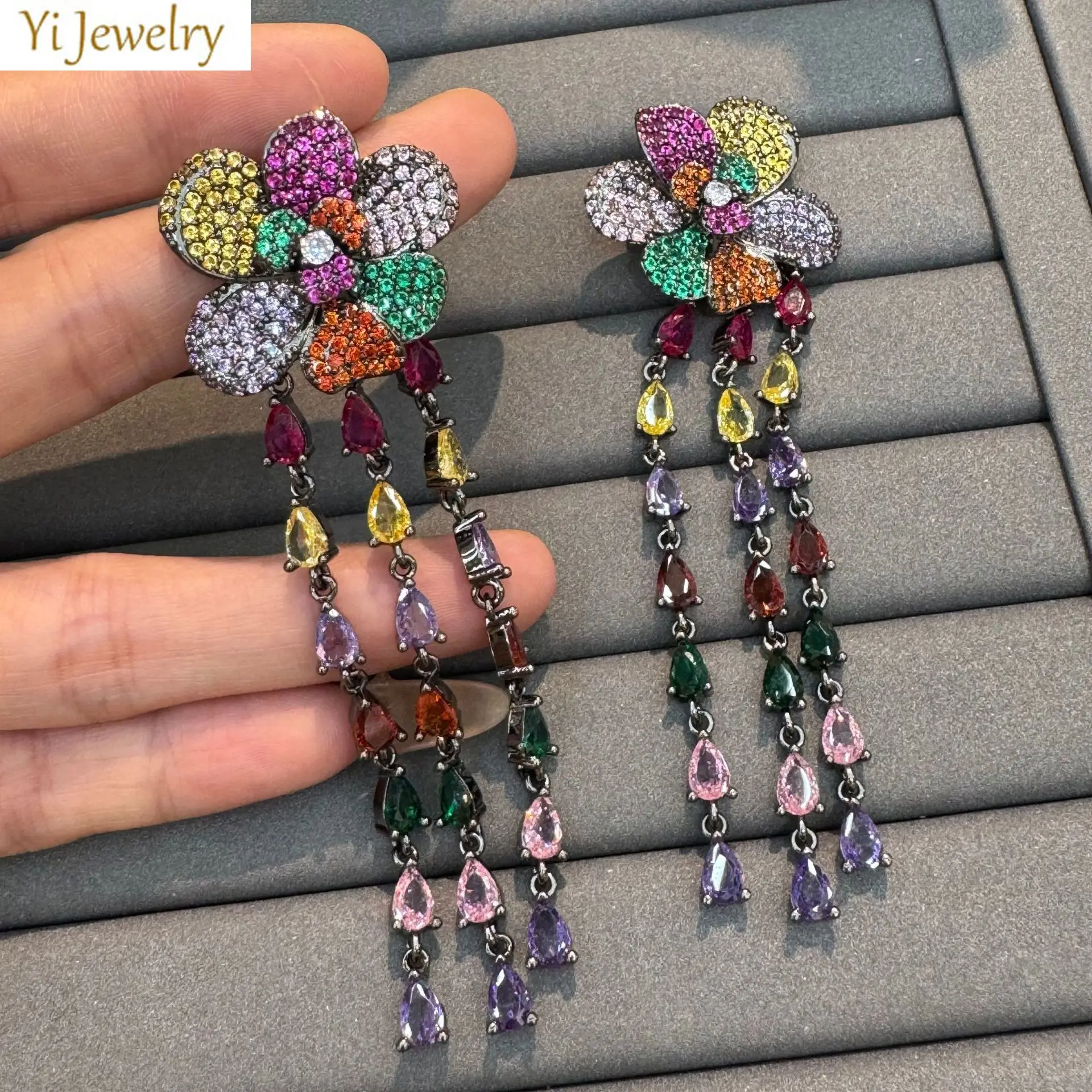 luxury earrings blue yellow multicolor zirconia flower dangling earrings long chain tassel pendant dinner party wedding jewelry
luxury earrings blue yellow multicolor zirconia flower dangling earrings long chain tassel pendant dinner party wedding jewelry