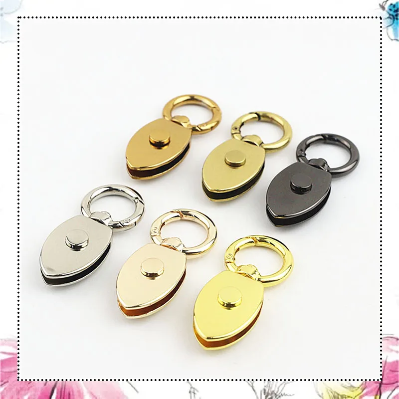 2Pcs Metal D Ring Connector Buckle K Gilt Gold Webbing Cord Bag Strap Hanger Connection End Clasps Hook DIY Hardware Accessory
2Pcs Metal D Ring Connector Buckle K Gilt Gold Webbing Cord Bag Strap Hanger Connection End Clasps Hook DIY Hardware Accessory