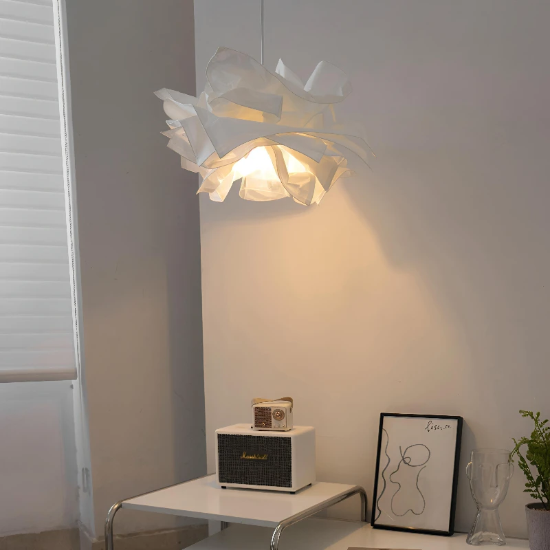 Скандинавский дизайнерский креативный дизайн, подвесной светильник с облаком ручной работы для домашнего декора, украшение спальни, внутреннее освещение, светодиодные фонари
Скандинавский дизайнерский креативный дизайн, подвесной светильник с облаком ручной работы для домашнего декора, украшение спальни, внутреннее освещение, светодиодные фонари