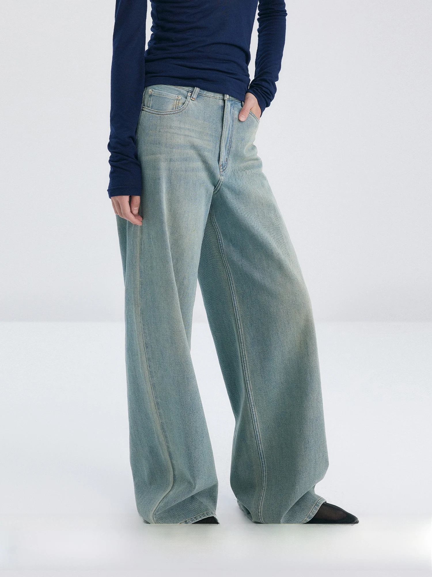 MOLY CHO Vintage Straight Leg Jeans Women's Loose Casual Washed Wide Leg Pants Spring Comfortable Cotton Natural Waist Zipper...
MOLY CHO Vintage Straight Leg Jeans Women's Loose Casual Washed Wide Leg Pants Spring Comfortable Cotton Natural Waist Zipper...