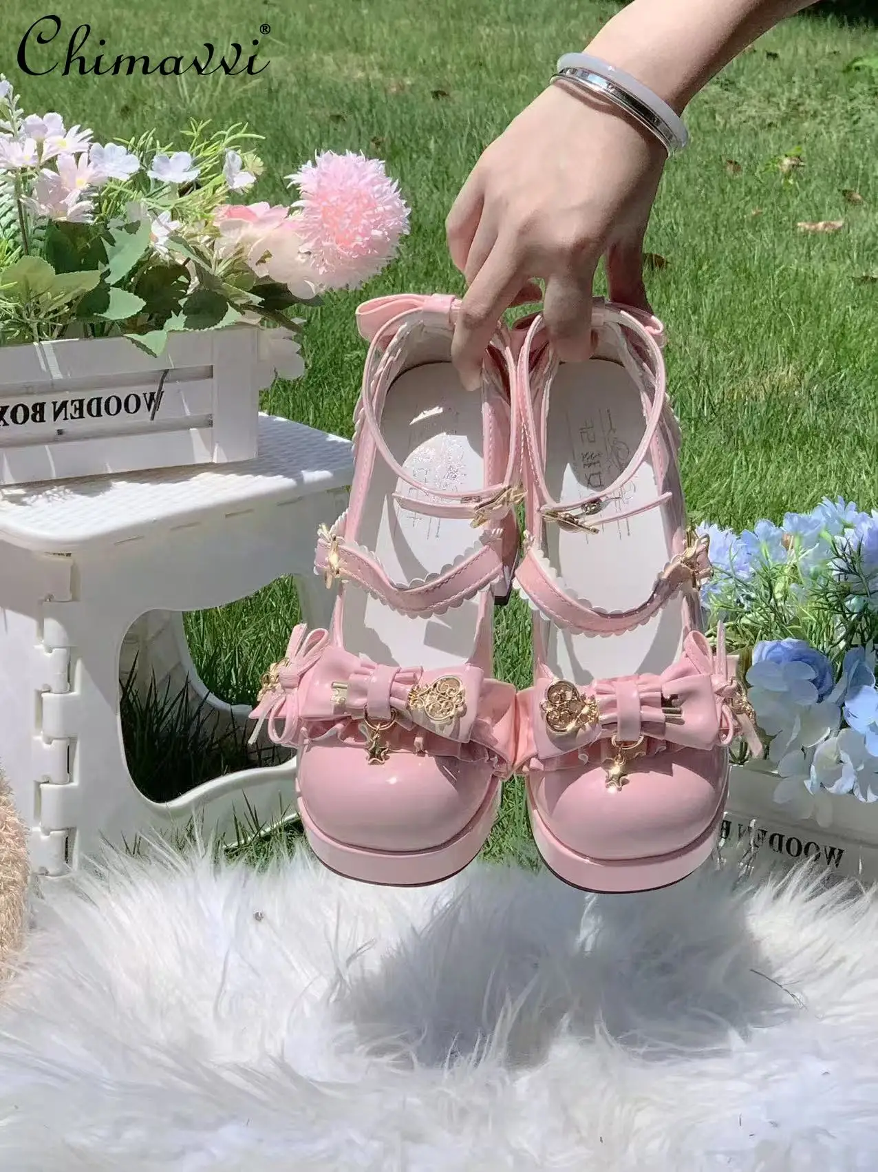 Туфли Лолиты в стиле принцессы с милым бантом и круглым носком на высоком каблуке, новинка 2025 года, милые женские элегантные туфли-лодочки Мэри Джейн на высоком каблуке для девочек
Туфли Лолиты в стиле принцессы с милым бантом и круглым носком на высоком каблуке, новинка 2025 года, милые женские элегантные туфли-лодочки Мэри Джейн на высоком каблуке для девочек