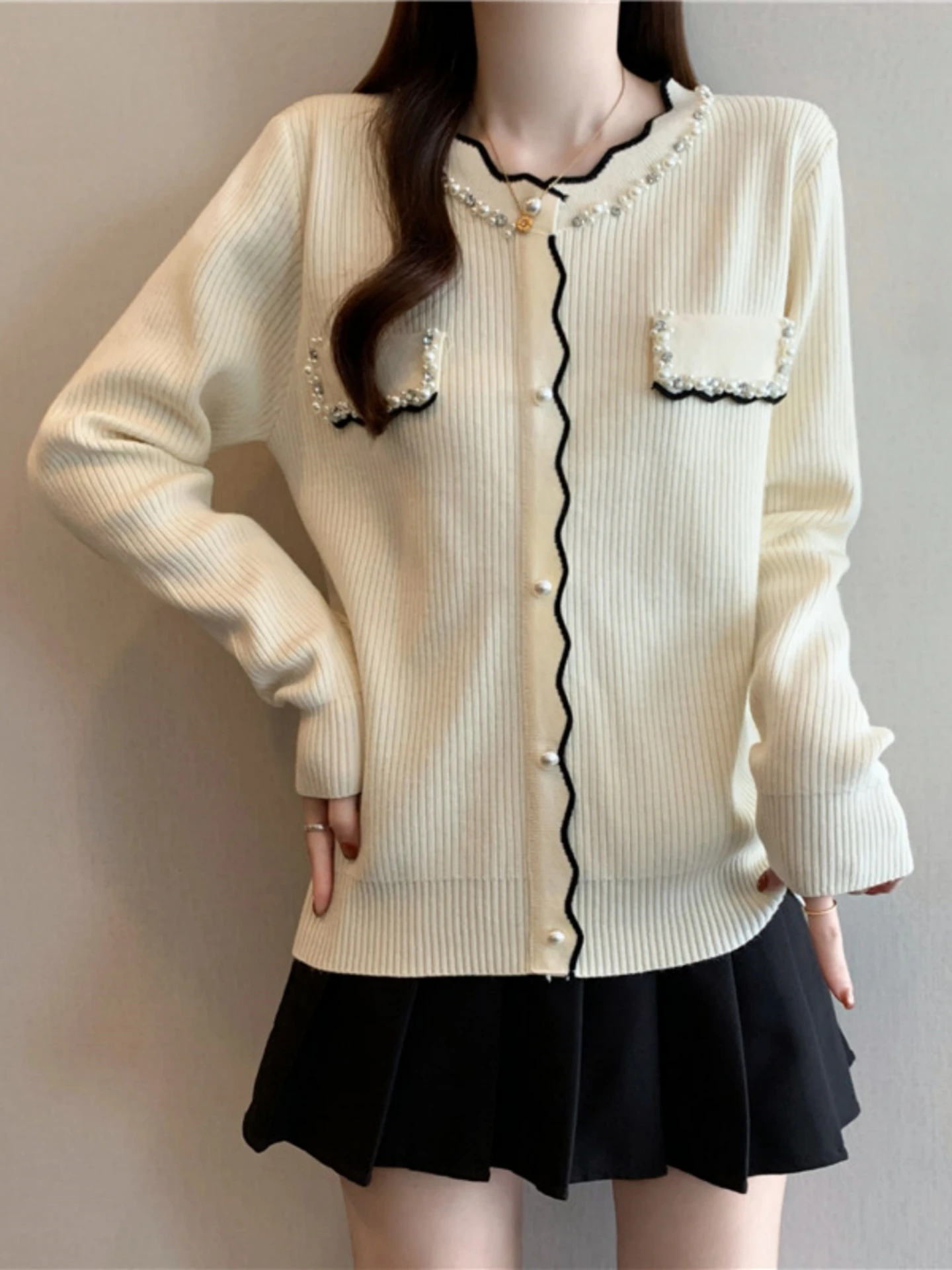 Knitted Base Shirt Sweater Women's Spring Autumn plus Size Pearl Embellished Straight Cut Comfortable Commute Style
Knitted Base Shirt Sweater Women's Spring Autumn plus Size Pearl Embellished Straight Cut Comfortable Commute Style